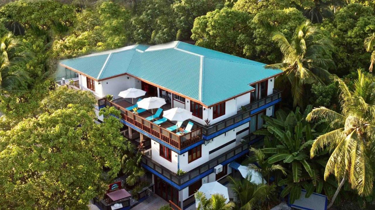 Zero Degree Residence Fuvahmulah Exterior photo